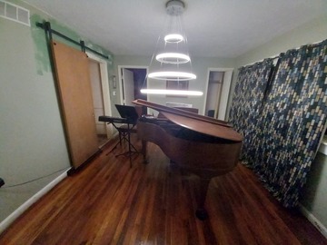 Renting out: Baby Grand with separate entrance, restroom, & ample parking