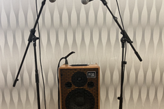 Raum Vermieten: Gesangsverstärker inkl. 2 Mikrofone 